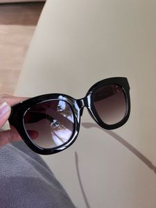 Black Fashion Sunglasses