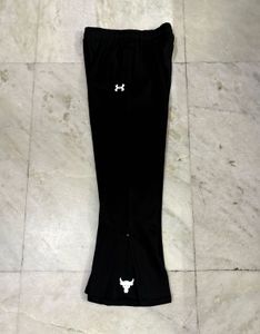 Under Armour Black Bootcut Sweatpants L(32)