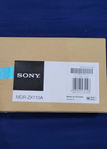 SONY MDR-ZX110A IN BOX BRAND NEW CONDITION