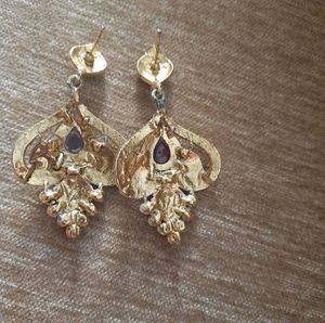 Pretty Stone Work Earrings - Perfect for Shaadi Se