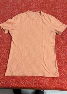 American Eagle Peach Crew Neck T-Shirt - Size M