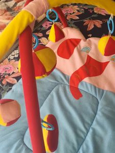 Baby Hug Play Gym