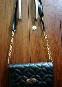 Channel Style Sling Bag 🫶