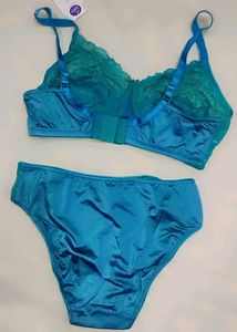 BRA &amp; PANTY SET