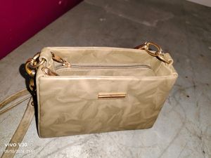 New One Trendy Slingbag