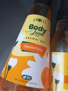 plum combo body mist and shower gel