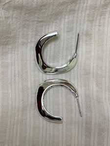 ZUDIO SILVER HOOPS