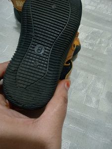 HOOZE Leather Sandals