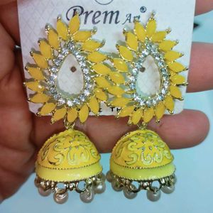 Brand New Partywear Earring With FREE COURIER BAGS