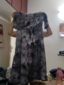 Selling Kurti