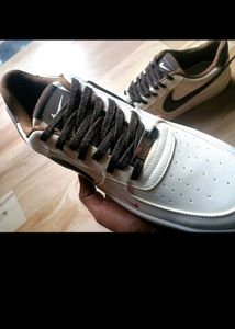 Nike Air Force 1 Low