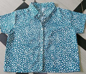 Teal &amp; White Polka Dot Button-Down