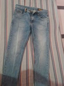 Light Wash Denim Jeans