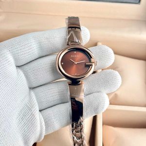 Gucci Classy Watches For Women Branded