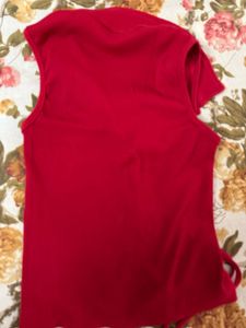 Top wear