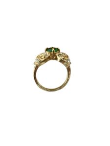 Beautiful Emrald Ring