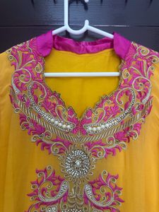 Elegant Embroidered Salwar Kameez
