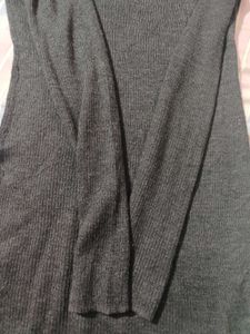 🩶grey knit top🩶