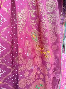 Elegant Maroon Saree With Blouse Piece