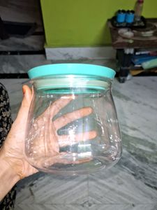Set of 6 Plastic Storage Jars