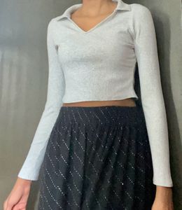 Urbanic Simplicity Y2K Cropped Gray Top