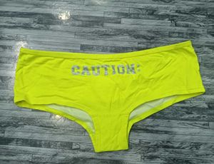 Short 💚free Size