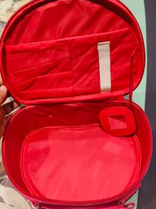 Untouched Make Up Kit