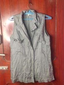 Sleeveless Button-Down Top