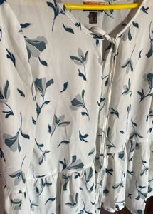 Floral Chiffon Ruffle Blouse