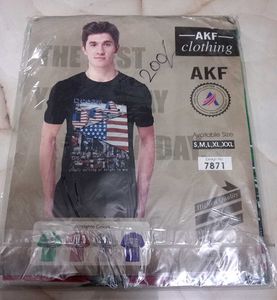 Green &#34;Dream USA&#34; Graphic T-Shirt