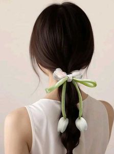 Tulip Scrunchie