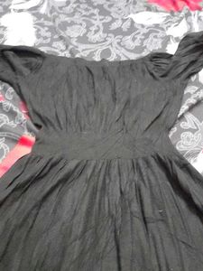 Elegant Black Midi Dress