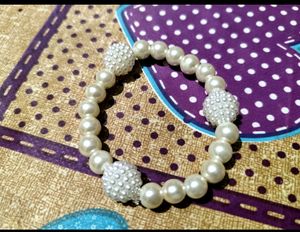 Brand New White Pearl Bracelet