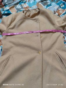 Women&#39;s Coat...