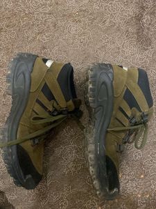 Trekking Shoes
