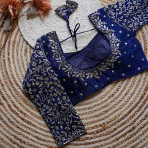 New Georgette Saree With Stitched Blouse