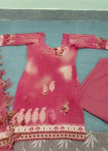 Pink Floral woolen suit set