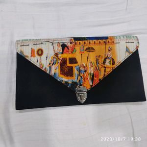 Sling Clutch With Chain