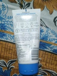 Cetaphil Daily Exfoliating Cleanser