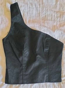 One Shoulder Tank Bow Top