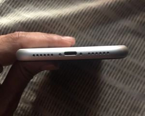 Iphone 11 White 64 gb
