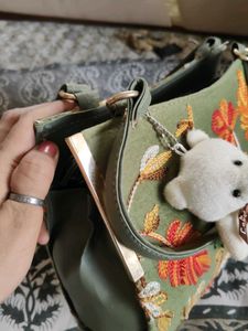 kashmiri handbag totally new