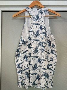 (S/M/L) Beach Top Fits All