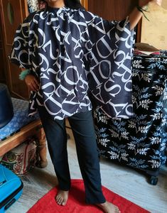 Sale!! Black And White Kaftan Top