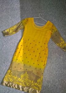 Yellow Kurti with Leaf + Polka Dots Design
