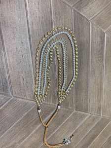 Elegant Neck Piece