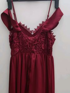 Belle Could Shoulder Lace Long Dress With Slit