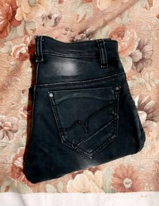 Combo For Palak Gupta . It Include White Shirt + Red Shirt + Black Jeans + Golden T-shirt. Items For Kids Aged 8-11.