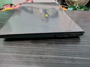 Asus Laptop