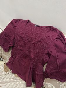 zudio maroon top